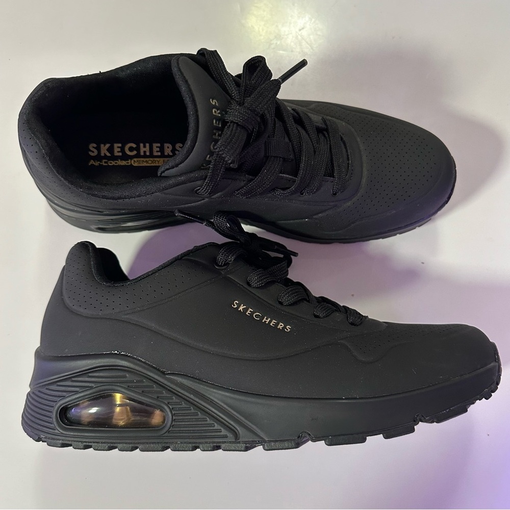 Skechers Women’s Shoes, Uno - Stand on Air